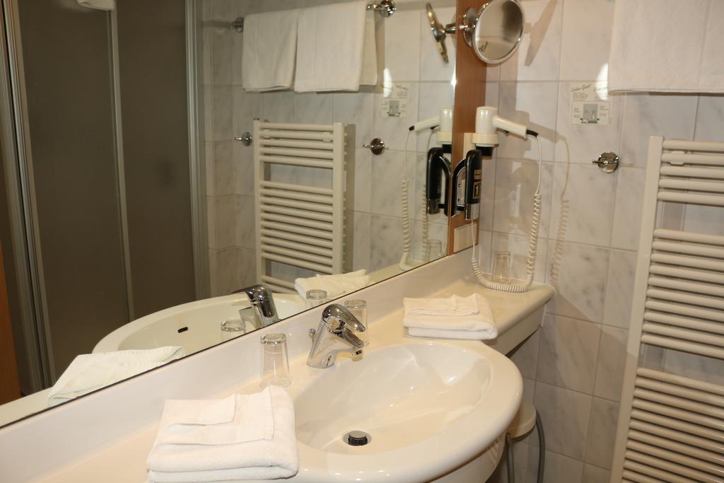 Vitalotel Roonhof Бад Залцуфлен Екстериор снимка