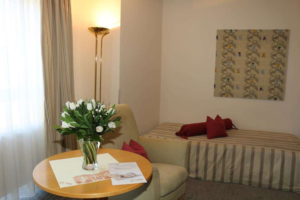 Vitalotel Roonhof Бад Залцуфлен Стая снимка